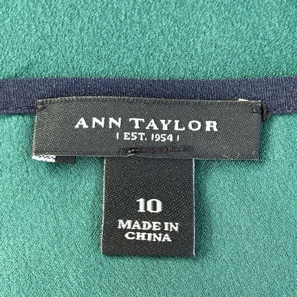 Ann Taylor Blouse Size 10 - Picture 5 of 7